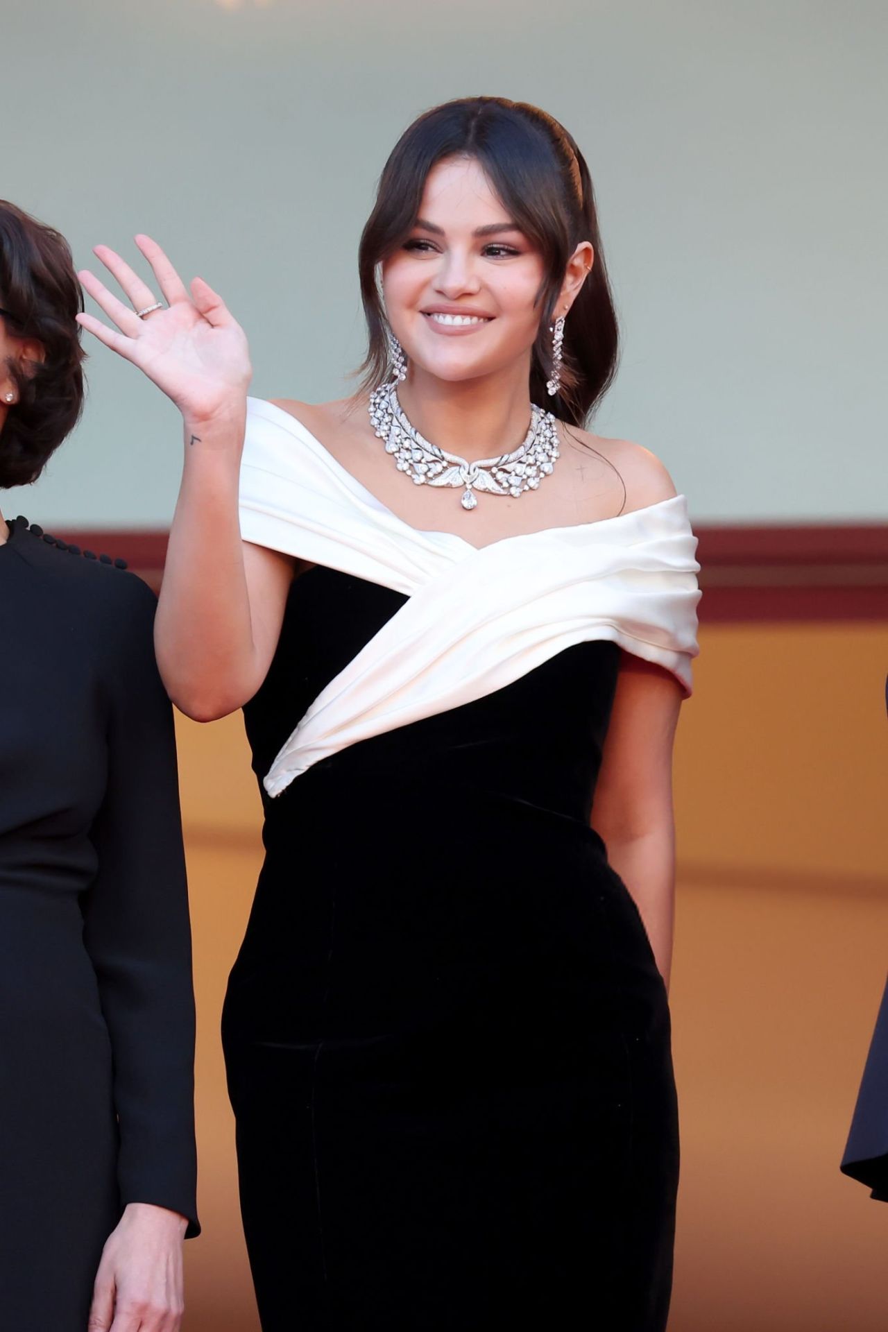 SELENA GOMEZ AT EMILIA PEREZ RED CARPET AT 2024 CANNES FILM FESTIVAL05